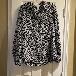 White House Black Market blouse size 14